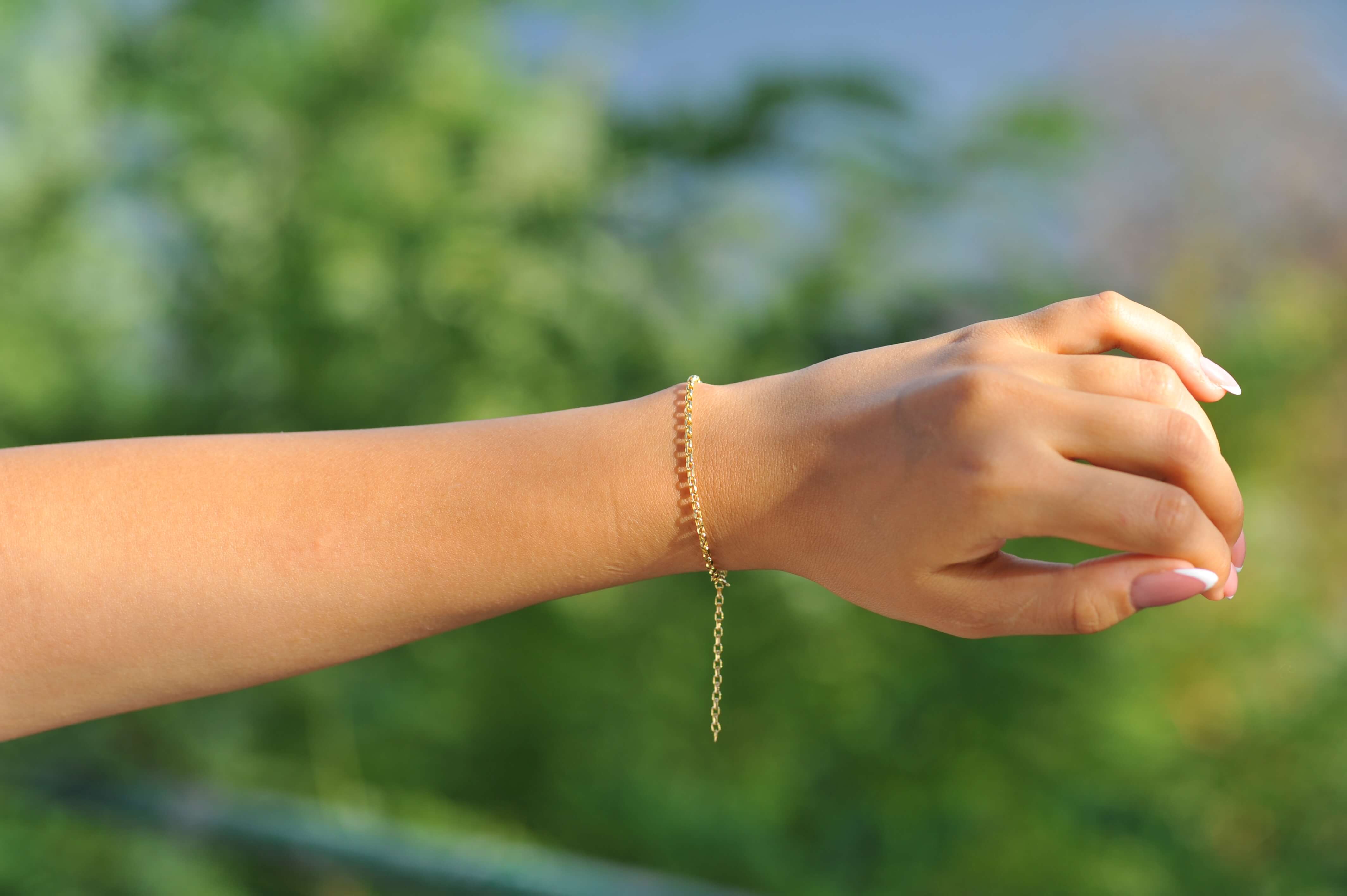 14K Solid Gold Rolo Box Chain Bracelet